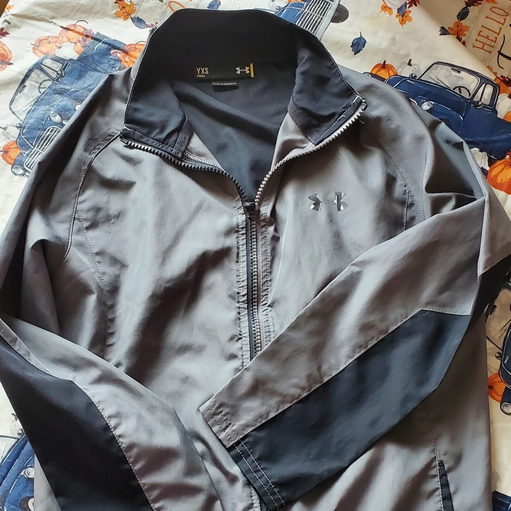 Light weight jacket